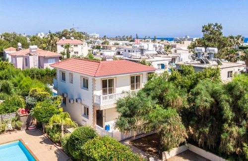 Ayia Napa Villa | Villa oposite Nissi beach 100 meters