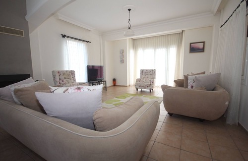 Kyrenia Villa | Villa Palmyre 3 bed with private pool Near Kyrenia
