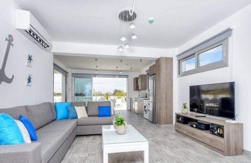 Ayia Thekla Villa | Villa Tzialli - 5 Bedroom Villa with Private Pool