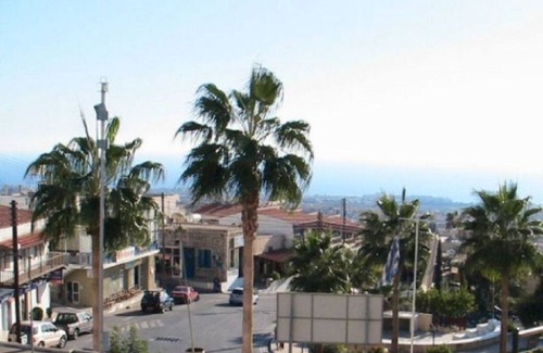 Peyia Town Apartment | Wonderful studio with double bed, kitchen & shower room, sunny balcony