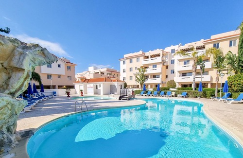 Pyla Apartment | Yaar Apartment with pool and tennis court