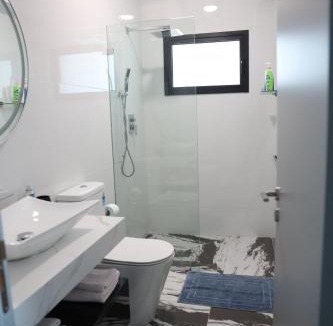 Oroklini Apartment | Όμορφο καινούργιο διαμέρισμα σε μικρή πολυκατοικία