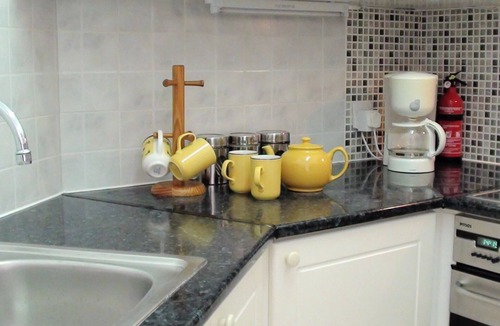 Paphos Apartment | 1 Bed Apartment, Paphos, 2nd Floor, Communal Pool, Sea Views, Nearby tavernas
