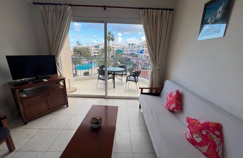 Paphos Apartment | 1 Bed Apt In Kings Palace With Sea & Pool Views. Sleeps 2, TV, Wi-Fi, AC