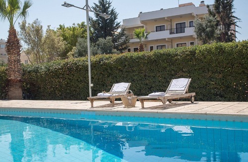 Paphos Apartment | 1 bedroom Apartment with Pool Views, located in heart of Tomb of the Kings Road