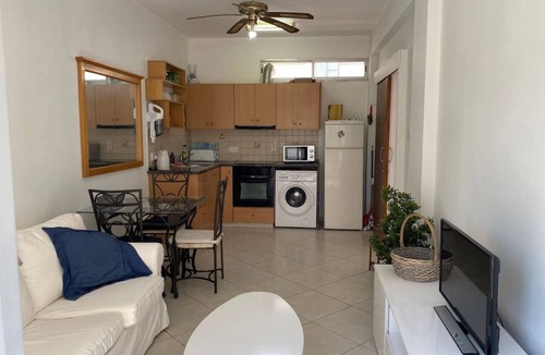 Potamos tis Germasogeias Apartment | 1-bedroom flat 100m from the beach in Tourist area