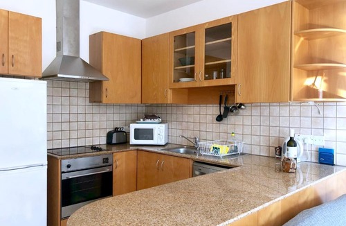 Neapolis Apartment | 1 bedroom flat, prime location near sea, sleeps 4
