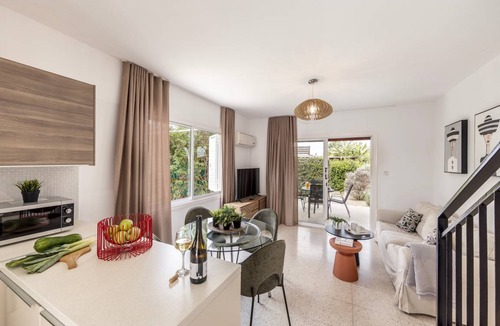 Pervolia Villa | 100 m² Villa ∙ 2 bedrooms ∙ 5 guests