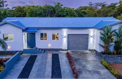 Playa Colorado House | 100 yards from beach club and playa Colorado!
