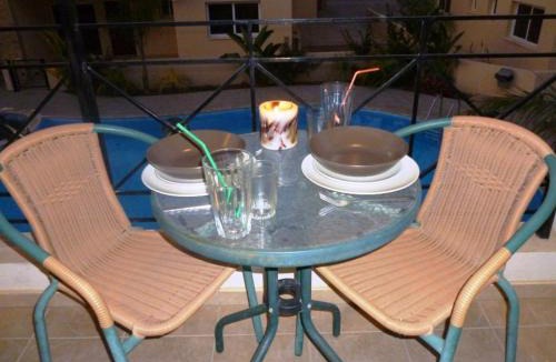 Kiti Apartment | 103 ELEGANT 2 bed apartment with free Wifi, AC, pool & gym!