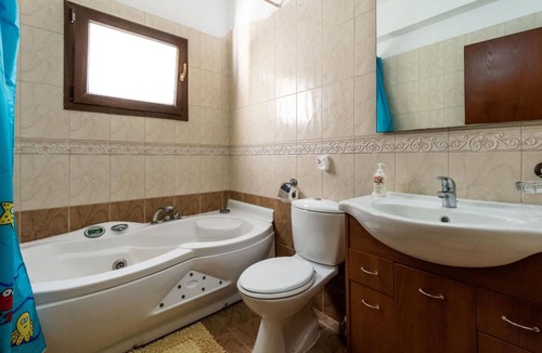 Argaka Villa | 120 m² Villa ∙ 3 bedrooms ∙ 7 guests