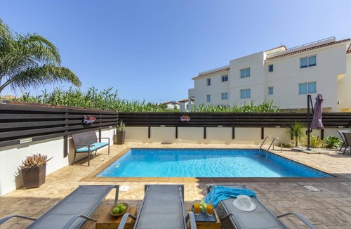 Pernera Villa | 125 m² Villa ∙ 3 bedrooms ∙ 8 guests