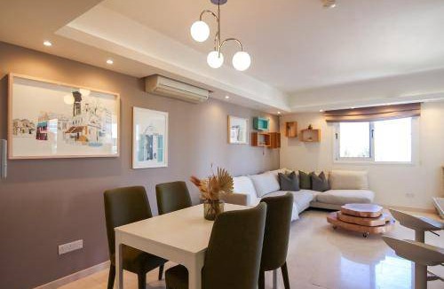Neapolis Apartment | 130 m² Apartment ∙ 3 bedrooms ∙ 6 guests