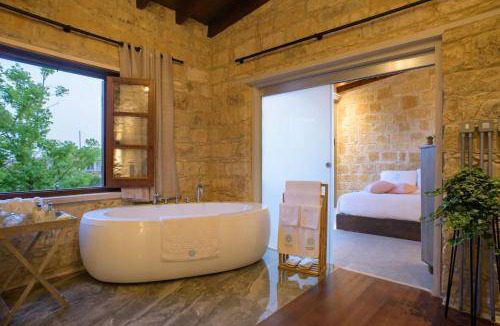 Vouni Resort | 130 m² Resort ∙ 2 guests