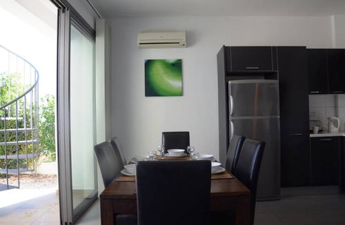 Latchi Villa | 130 m² Villa ∙ 3 bedrooms ∙ 6 guests