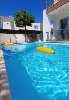 Pyla Villa | 137 m² Villa ∙ 3 bedrooms ∙ 6 guests