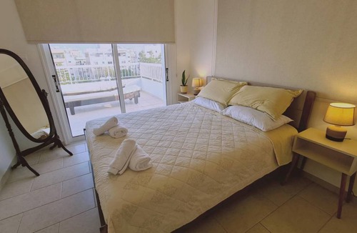 Neapolis Apartment | 140 m² Apartment ∙ 3 bedrooms ∙ 5 guests