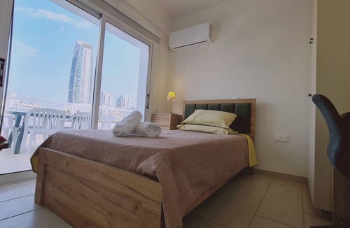 Neapolis Apartment | 140 m² Apartment ∙ 3 bedrooms ∙ 5 guests