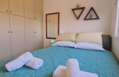 Neapolis Apartment | 140 m² Apartment ∙ 3 bedrooms ∙ 5 guests