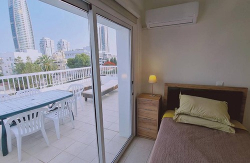 Neapolis Apartment | 140 m² Apartment ∙ 3 bedrooms ∙ 5 guests