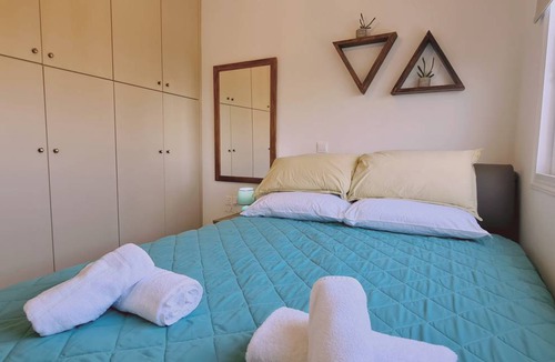 Neapolis Apartment | 140 m² Apartment ∙ 3 bedrooms ∙ 5 guests