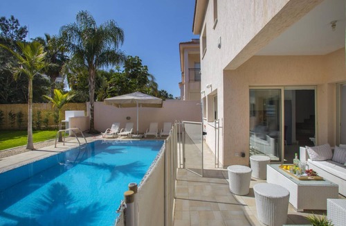 Pernera Villa | 140 m² Villa ∙ 3 bedrooms ∙ 6 guests