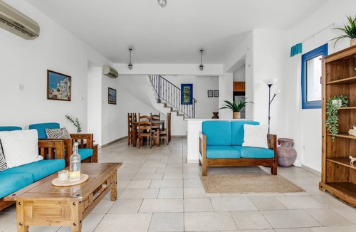 Agios Georgios Pegeias Villa | 150 m² Villa ∙ 3 bedrooms ∙ 6 guests