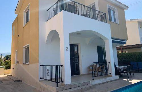 Emba House | 150 m² House ∙ 3 bedrooms ∙ 6 guests