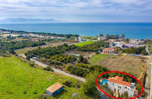 Argaka Villa | 170 m² Villa ∙ 4 bedrooms ∙ 9 guests