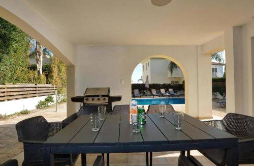 Protaras Villa | 175 m² Villa ∙ 4 bedrooms ∙ 9 guests