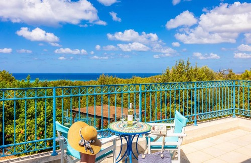 Agios Georgios Pegeias Villa | 180 m² Villa ∙ 3 bedrooms ∙ 7 guests