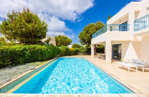 Agios Georgios Pegeias Villa | 180 m² Villa ∙ 3 bedrooms ∙ 7 guests