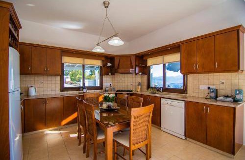 Theletra Villa | 180 m² Villa ∙ 3 bedrooms ∙ 6 guests