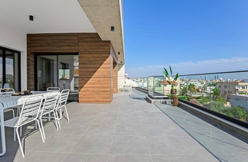 Limassol Apartment | 187 m² Apartment ∙ 5 bedrooms ∙ 10 guests