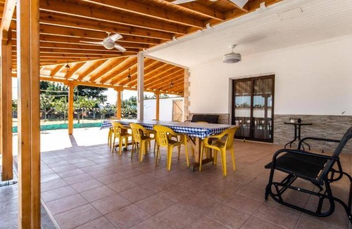 Pervolia Villa | 190 m² Villa ∙ 4 bedrooms ∙ 8 guests