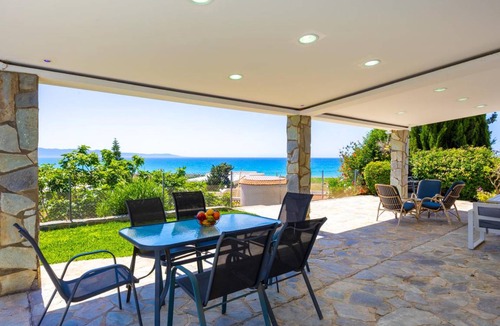 Argaka Villa | 195 m² Villa ∙ 3 bedrooms ∙ 8 guests