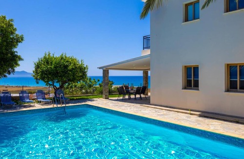 Argaka Villa | 195 m² Villa ∙ 3 bedrooms ∙ 8 guests
