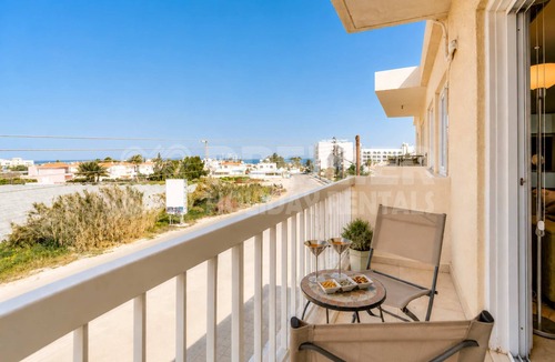 Pernera Apartment | 1BR Apartment Near Beach - Suze by Premier