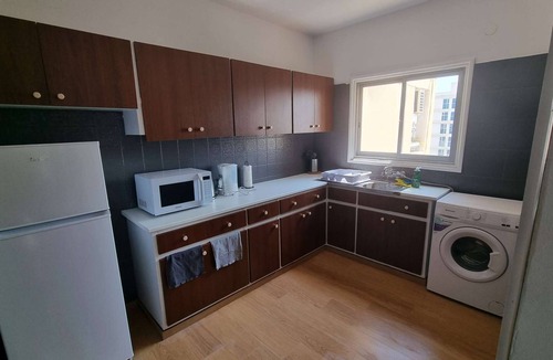 Larnaca Apartment | 2 Apts! 12 guests! Beach View w/150Mbit + Netflix