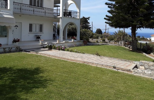 Karsiyaka Apartment | 2 bed apartment with great views