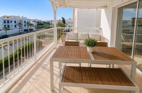 Kapparis Apartment | 2-bedroom apartment in lovely Paralimni with AC comfort