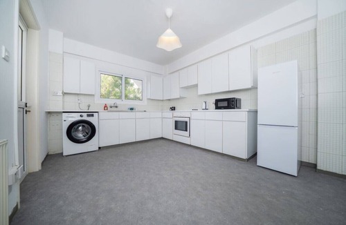 City Centre Apartment | 2 bedroom flat in city centre