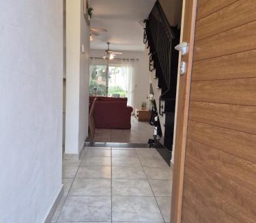 Peyia Town House | 2 bedroom townhouse lower peyia paphos Cyprus