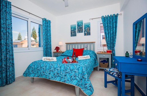 Universal Apartment | 2 Beds Pool view Apt in Paradise Garden 3, Kato Paphos