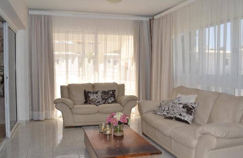 Potamos tis Germasogeias Apartment | 200 m² Serviced apartment ∙ 3 bedrooms ∙ 10 guests