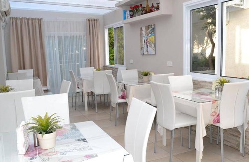 Potamos tis Germasogeias Apartment | 200 m² Serviced apartment ∙ 3 bedrooms ∙ 10 guests