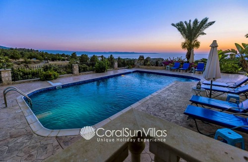 Ayia Marina Chrysochous Villa | 200 m² Villa ∙ 4 bedrooms ∙ 10 guests
