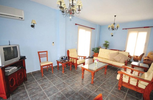 Agios Georgios Pegeias House | 200 m² House ∙ 3 bedrooms ∙ 6 guests
