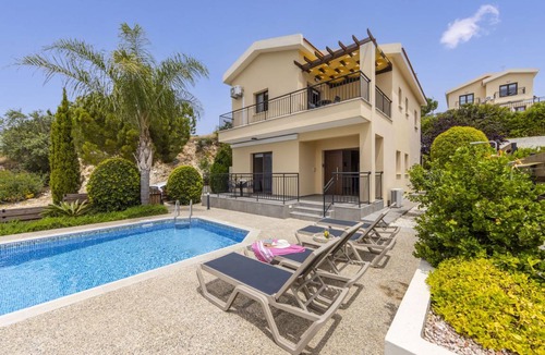 Meladeia Villa | 200 m² Villa ∙ 4 bedrooms ∙ 8 guests