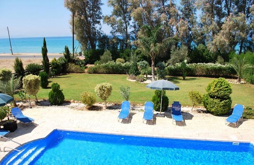 Ayia Marina Chrysochous Villa | 250 m² Villa ∙ 4 bedrooms ∙ 9 guests